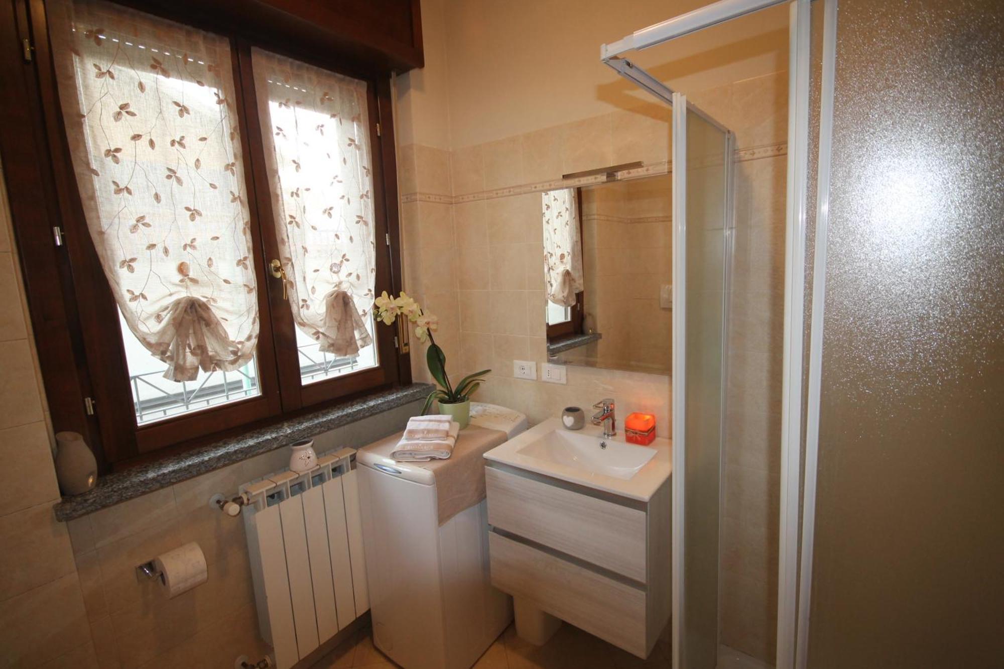 Bergamo Easy Airport Apartment Exterior photo