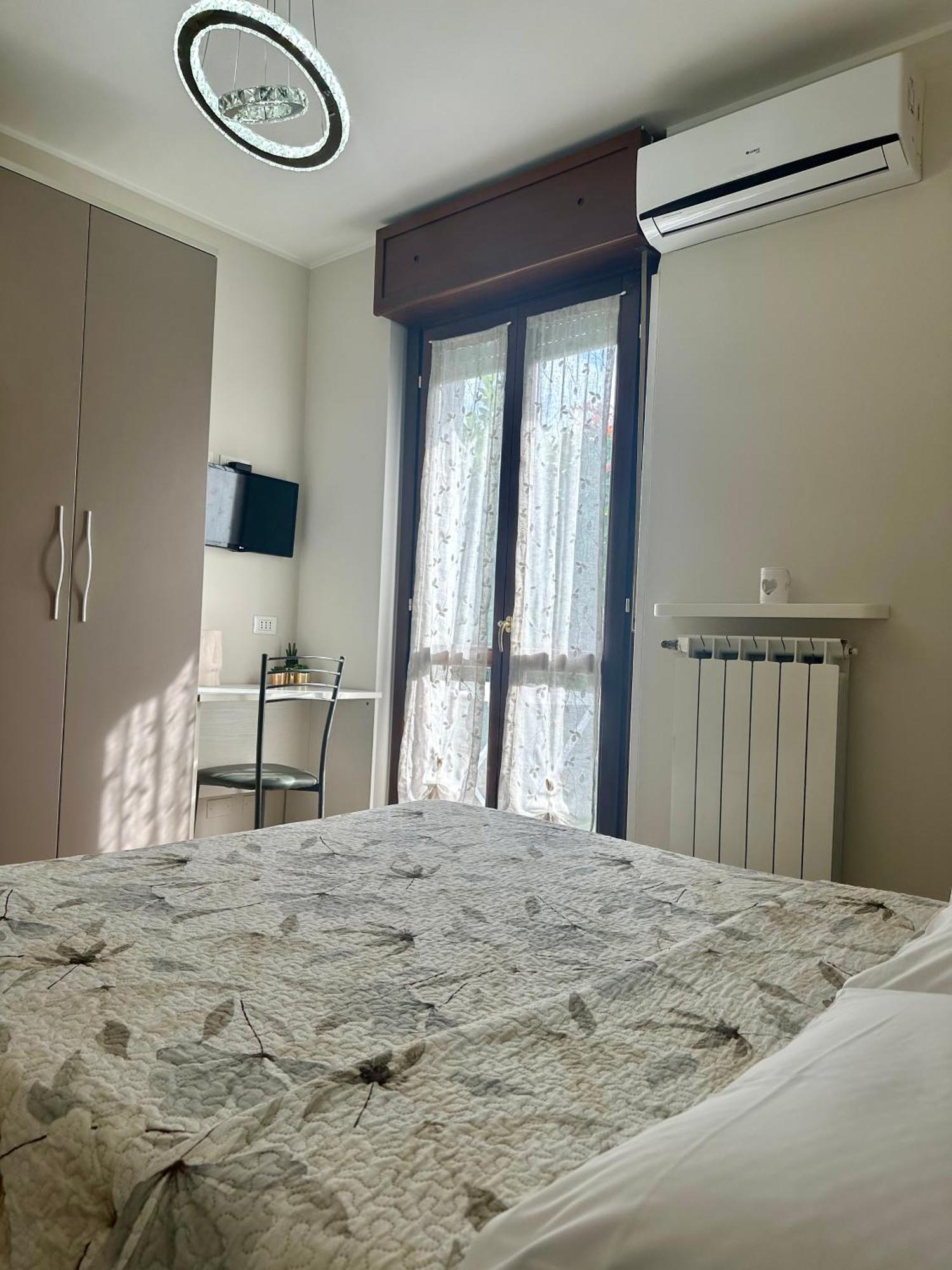 Bergamo Easy Airport Apartment Exterior photo